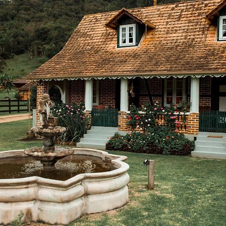 Aconchegante Casa De Hospedagem Enxaimel Тімбу Екстер'єр фото